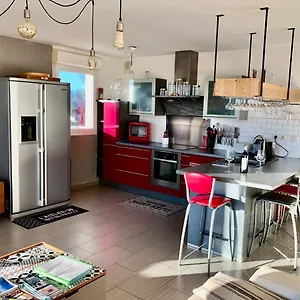 Apartment Terrasse Sur Les Alpilles, Saint-Remy-de-Provence